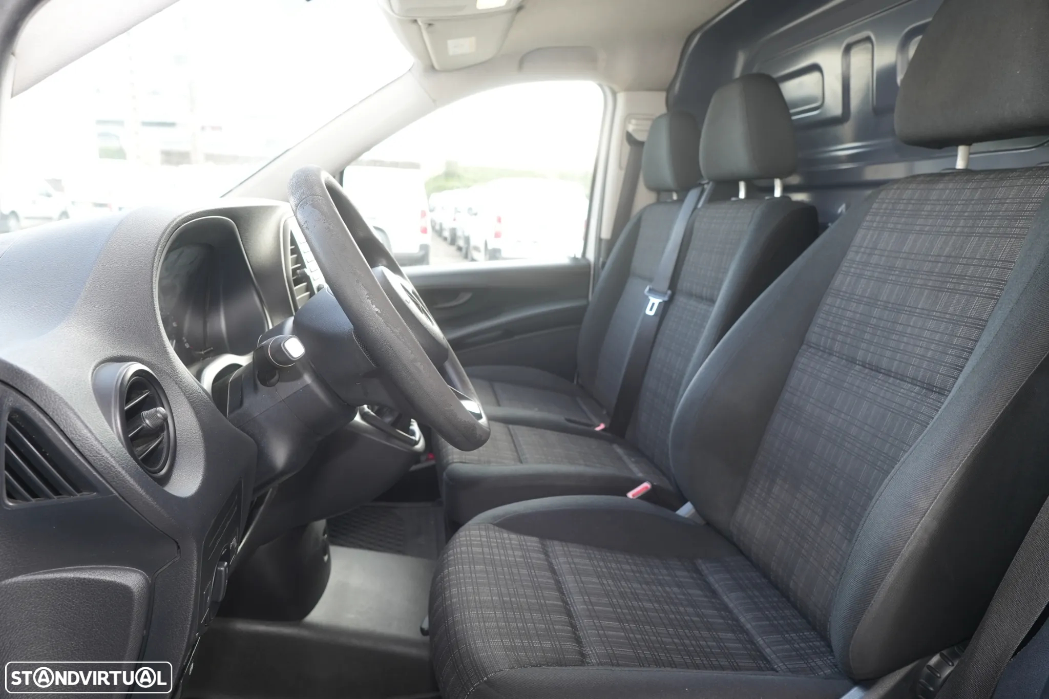 Mercedes-Benz Vito Maxi Longa 109cdi 90cv - 10