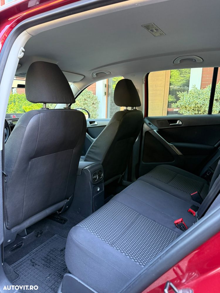Volkswagen Tiguan - 7