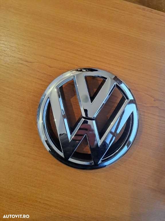 Emblema fata VW Golf 7 facelift an 2017-2020 noua - 3