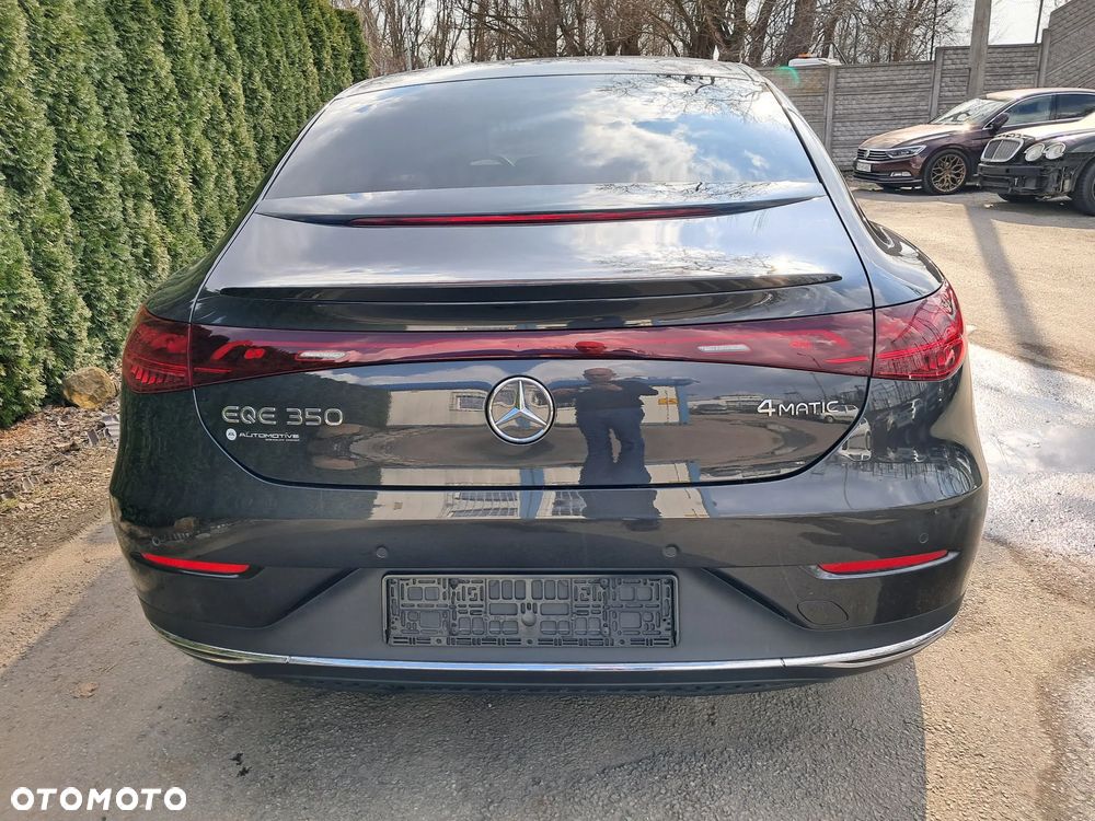 Mercedes-Benz EQE - 16