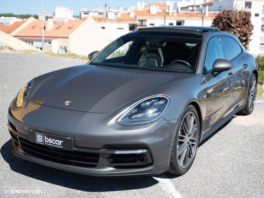 Porsche Panamera Sport Turismo 4 E-Hybrid - 2