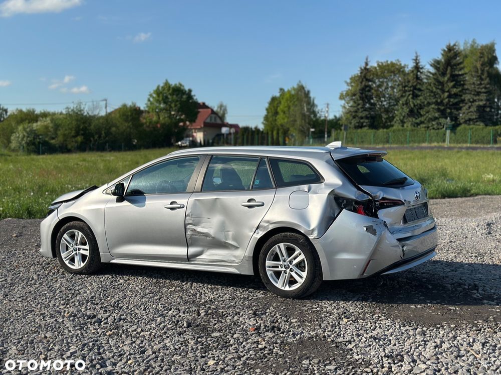 Toyota Corolla - 11