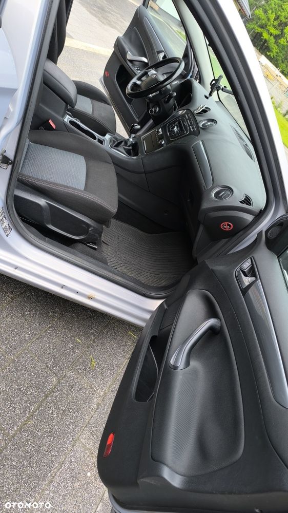Ford Mondeo - 7