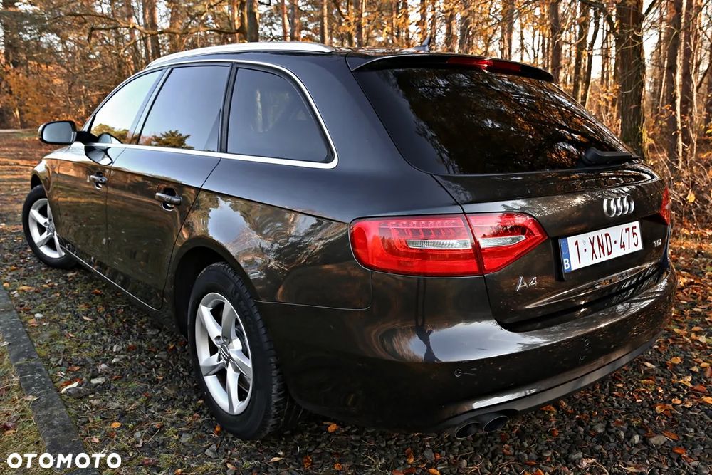 Audi A4 Avant 2.0 TDI DPF multitronic S line Sportpaket - 25