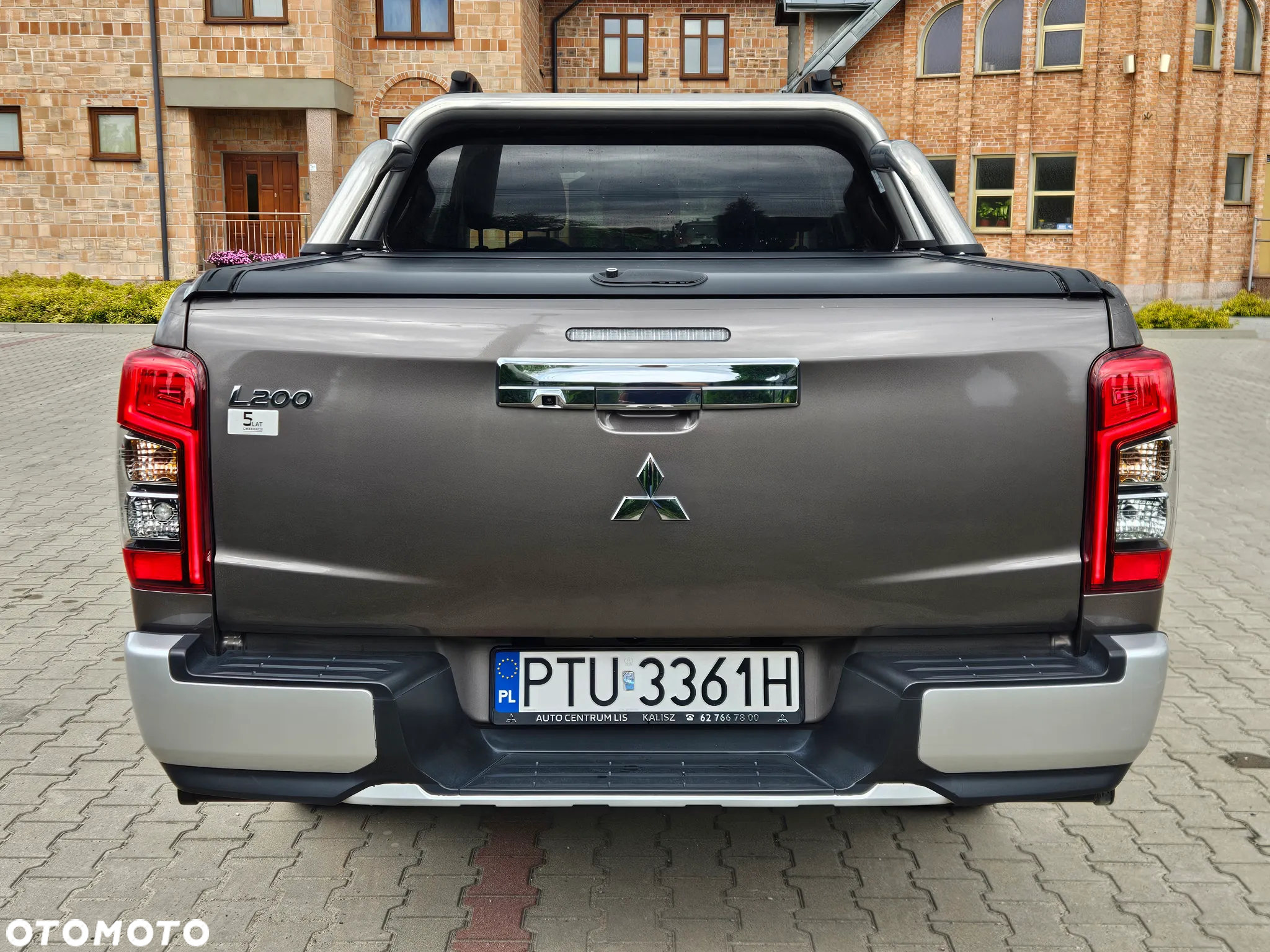Mitsubishi L200 2.2 d DC Instyle Plus - 30