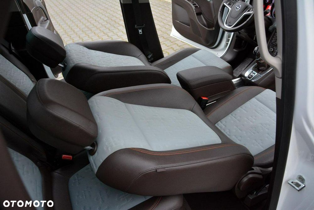 Opel Meriva 1.7 CDTI Innovation - 19