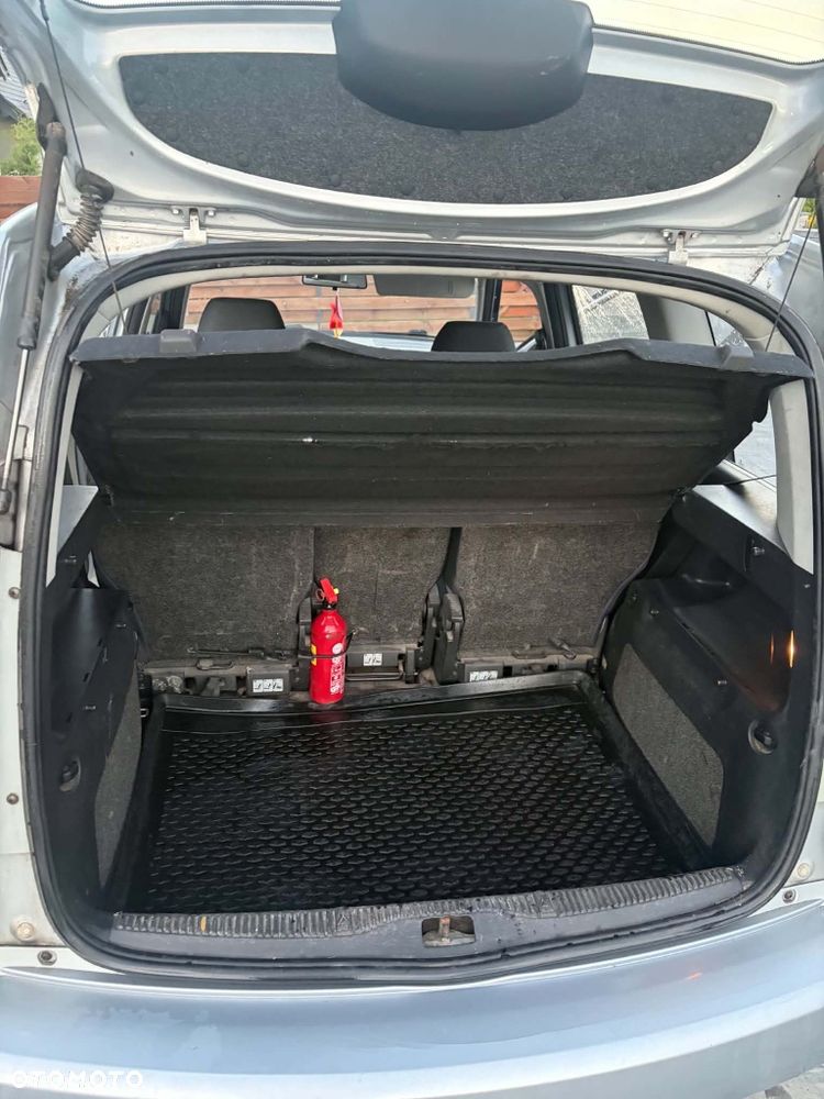 Skoda Roomster - 7