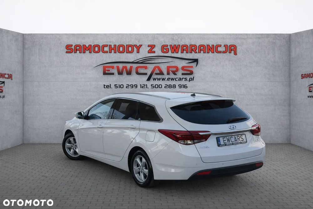 Hyundai i40 Kombi blue 1.6 Classic - 5