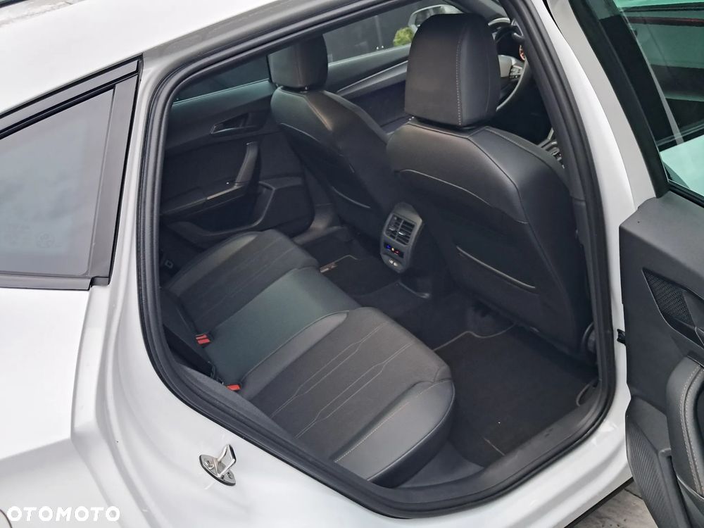 Cupra Formentor 1.5 TSI DSG - 37