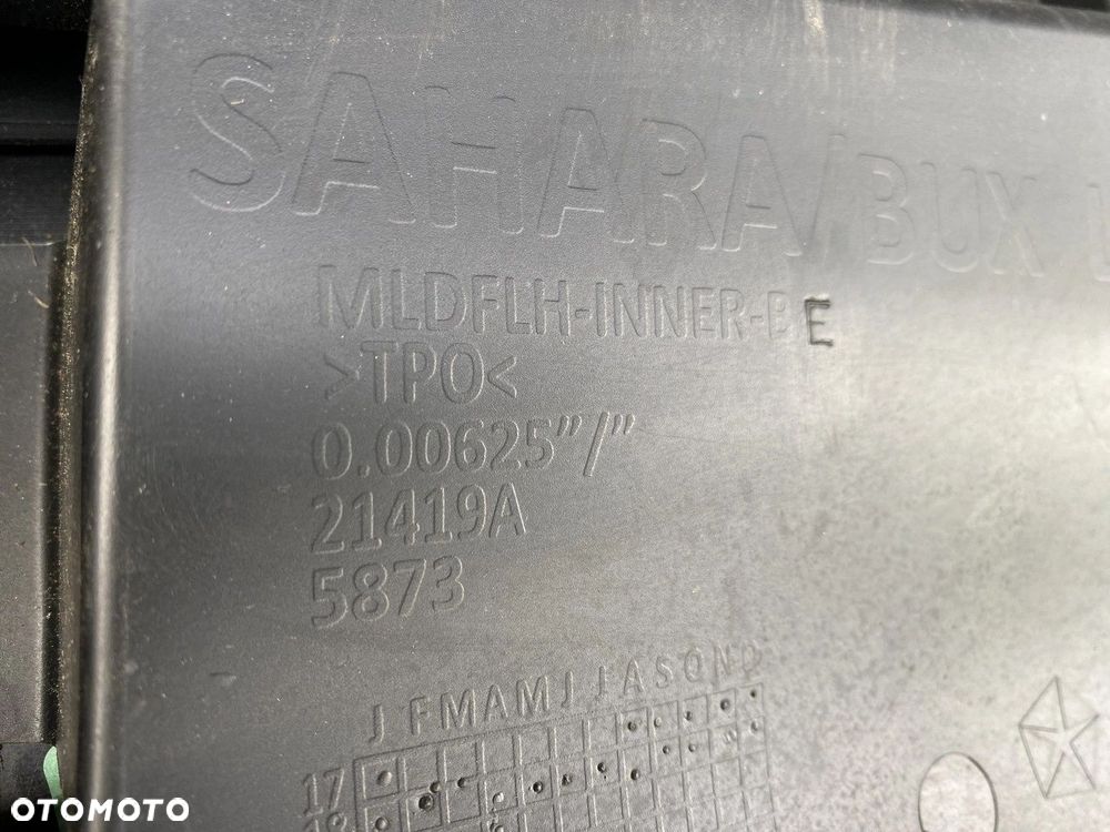 LISTWA LEWA NA PRZEDNI BŁOTNIK JEEP WRANGLER SAHARA 21419A 5873 - 7