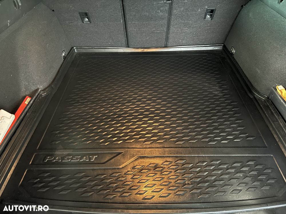 Volkswagen Passat Alltrack 2.0 TDI DSG 4Motion - 27