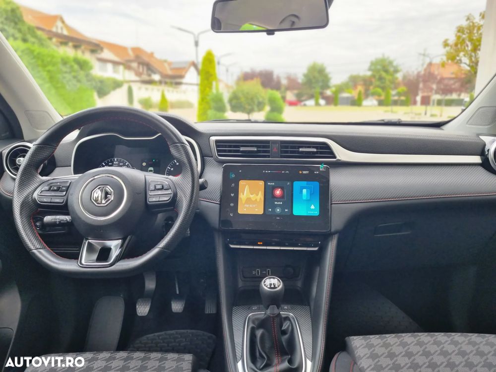 MG ZS ICE 1.5 VTI-tech Comfort - 21
