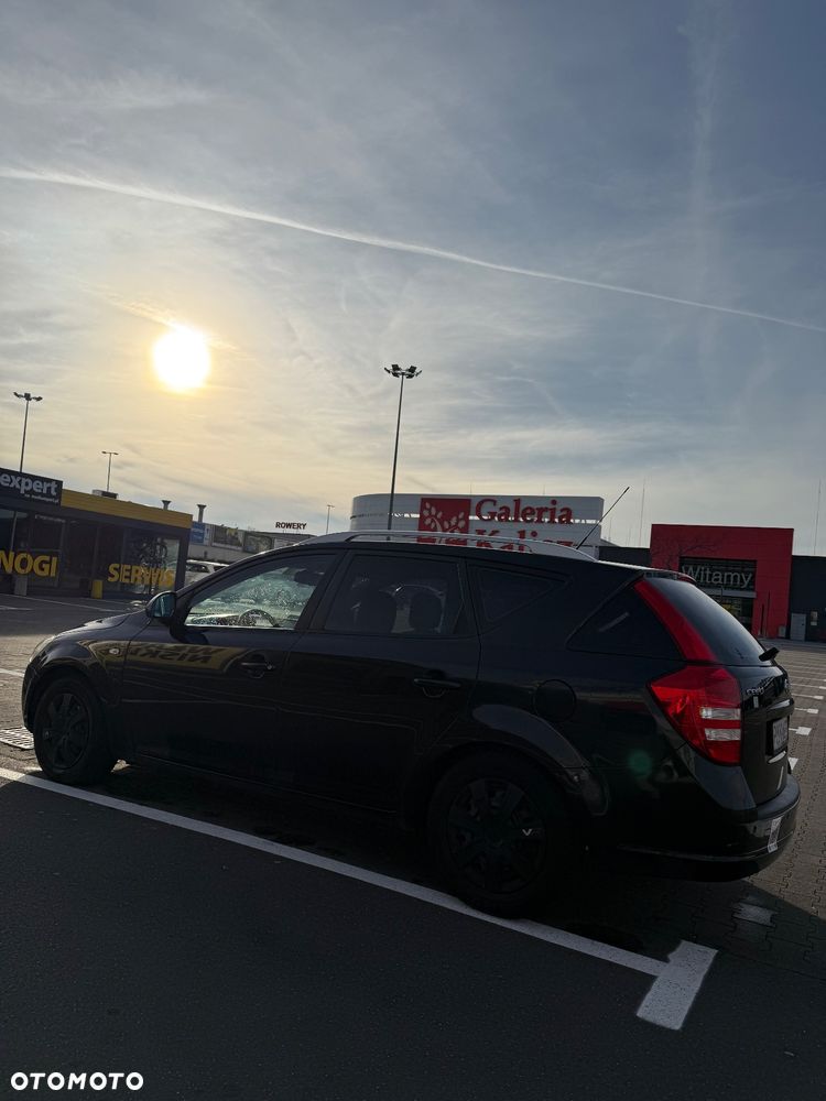 Kia Ceed Cee'd 1.6 Comfort - 8