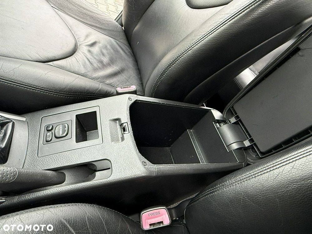 Toyota RAV4 2.2 D-4D 4x4 Executive - 12