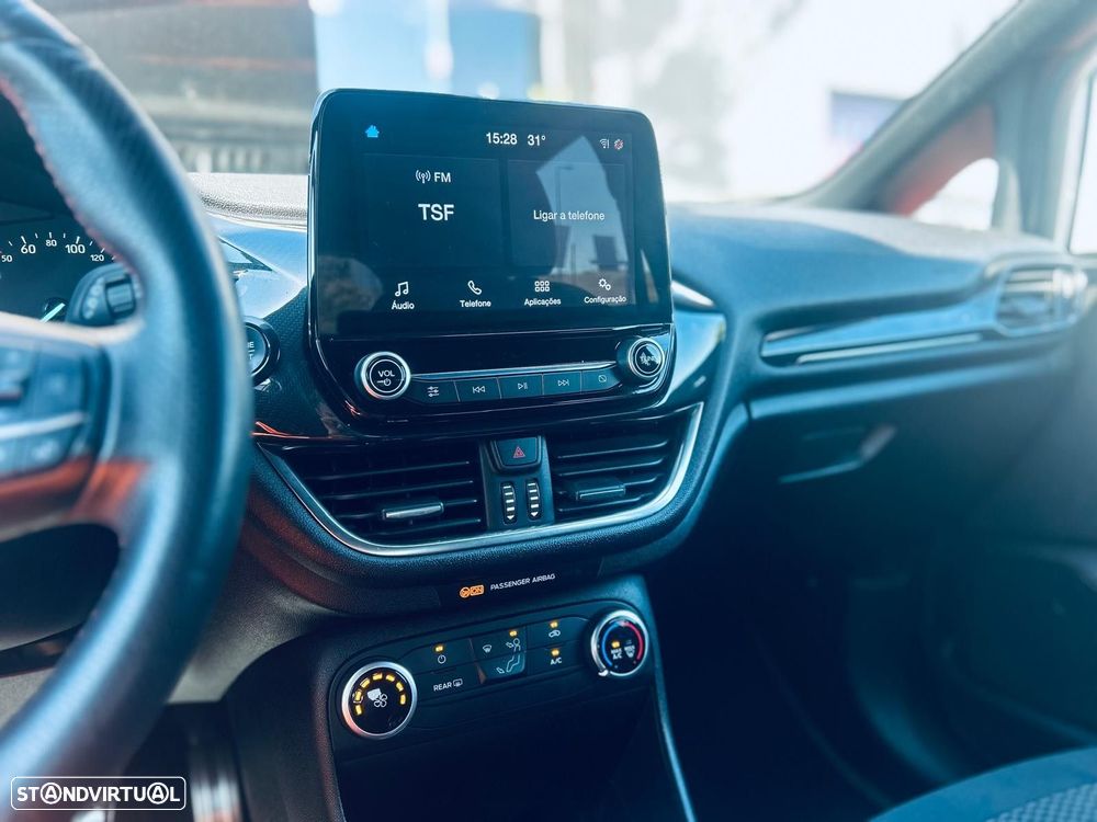 Ford Fiesta 1.0 EcoBoost ST-Line - 19