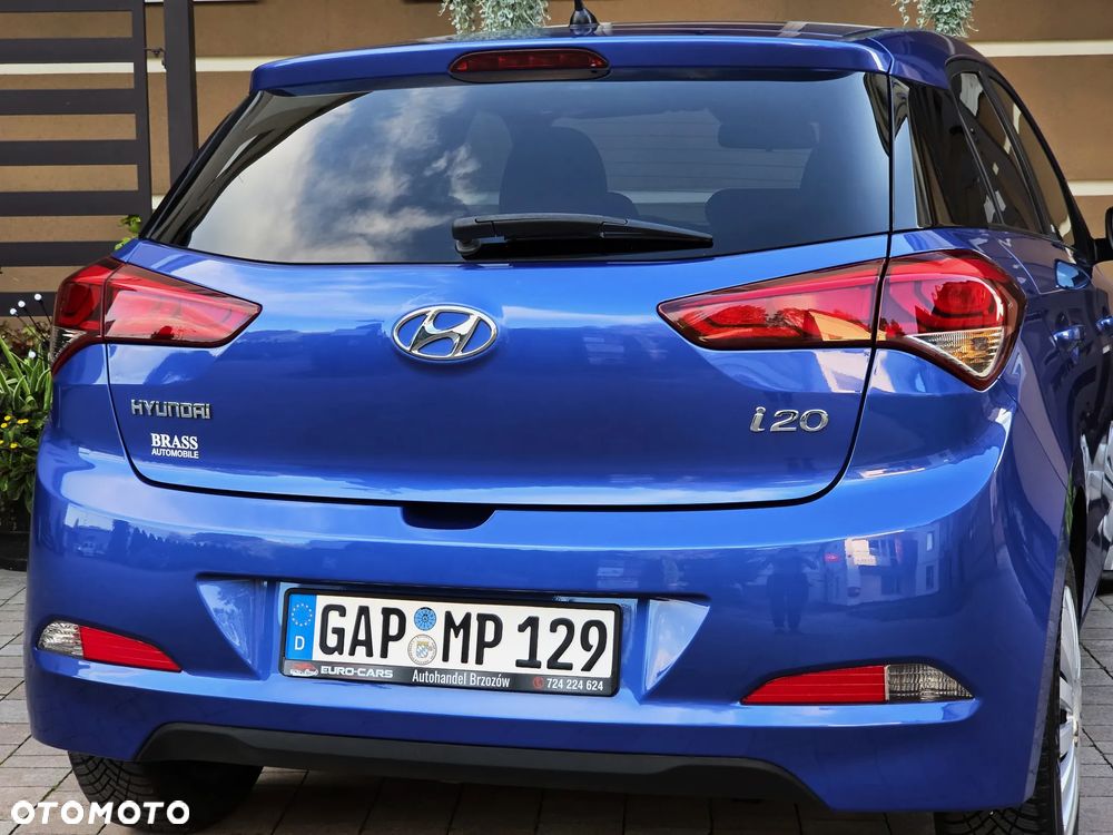 Hyundai i20 1.2 Passion - 27