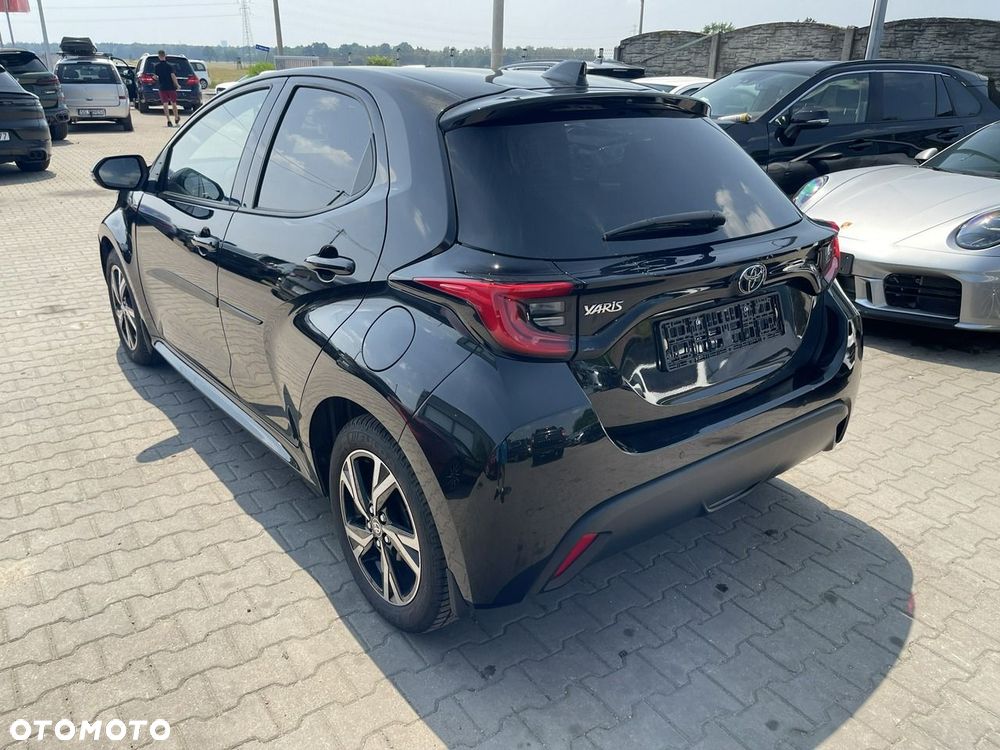 Toyota Yaris 1.5 Comfort CVT - 4