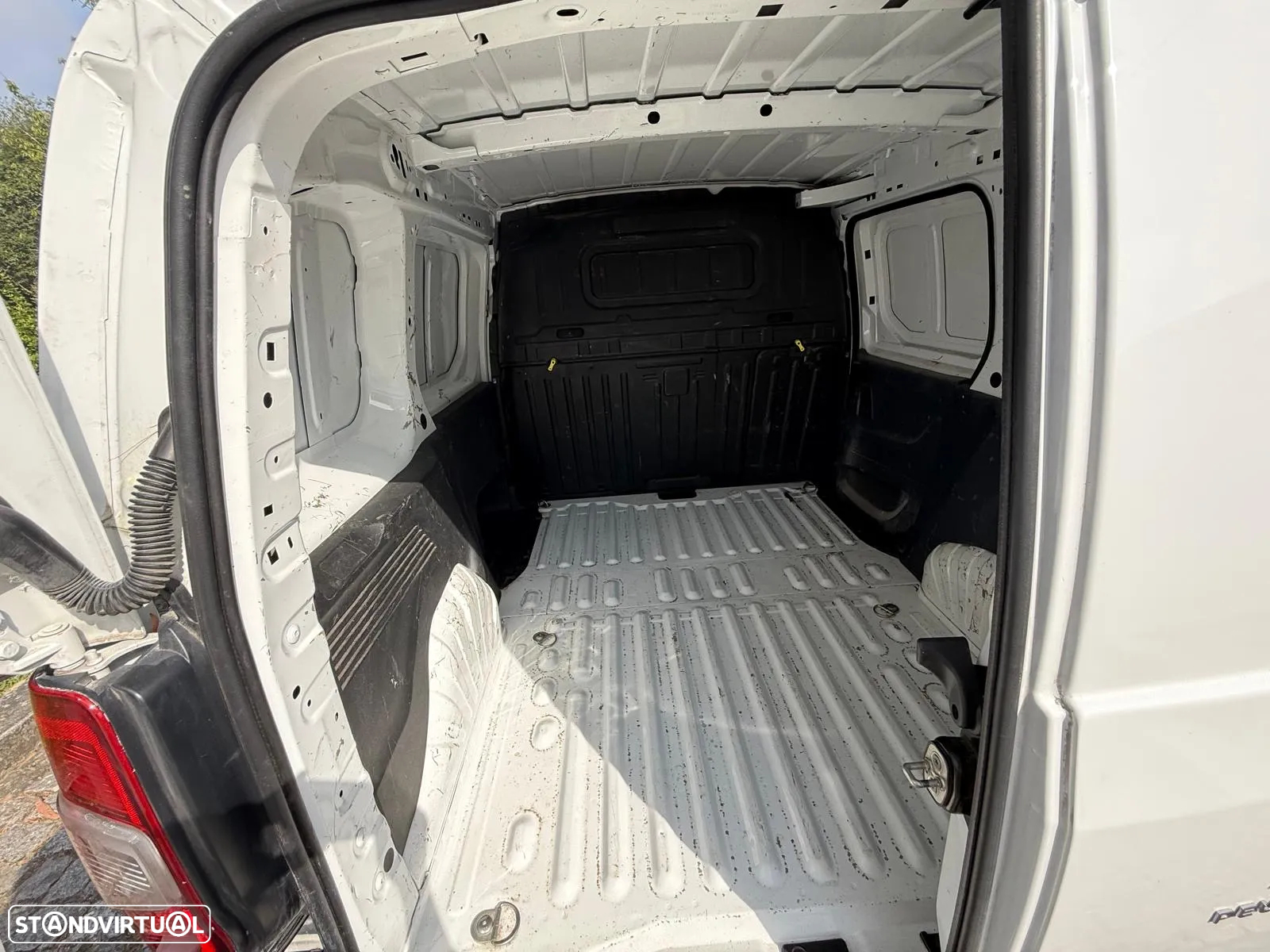 Peugeot PARTNER - 15