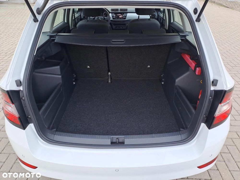 Skoda Fabia 1.0 TSI Ambition - 12