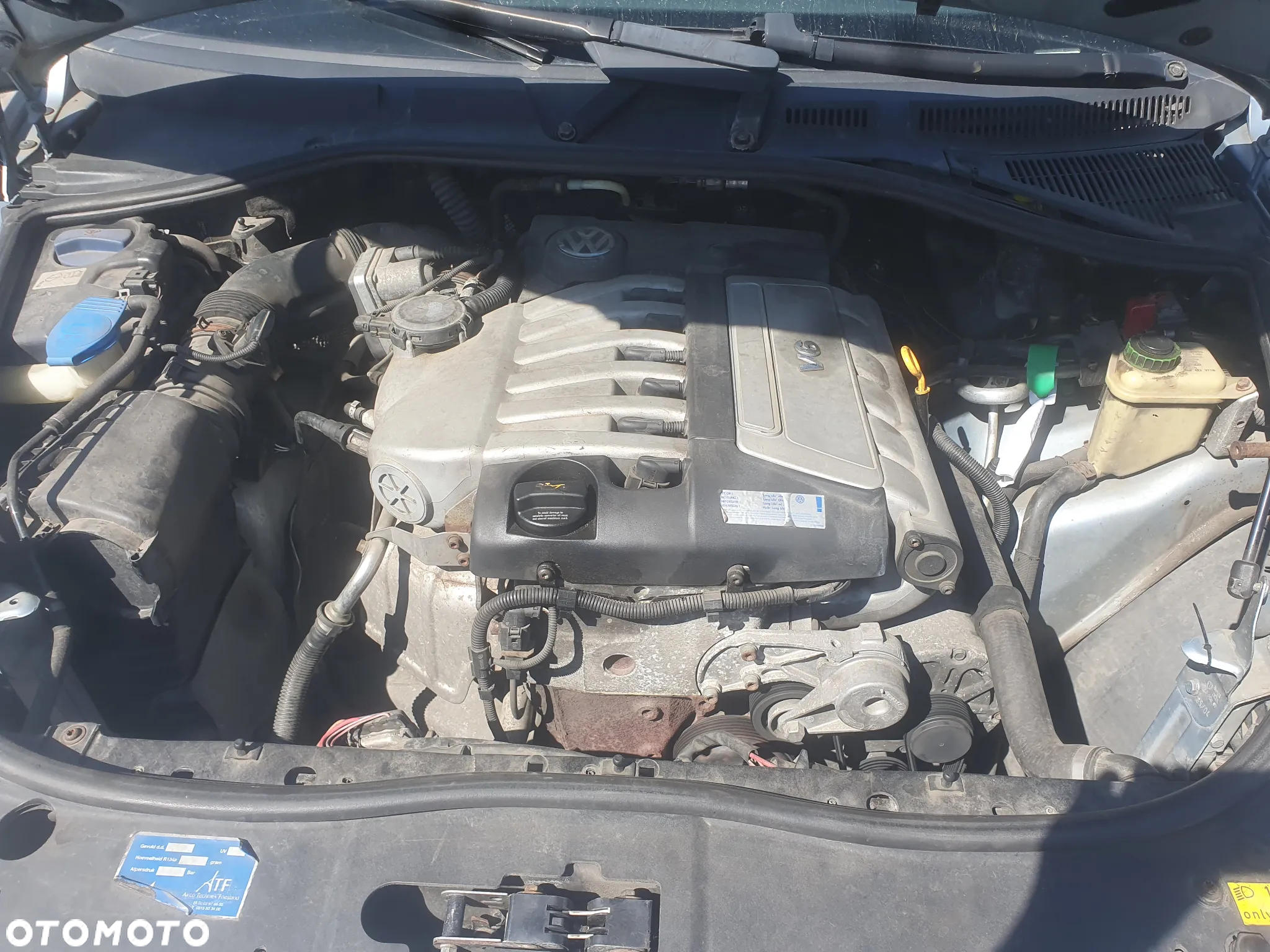 Volkswagen Touareg 3.2 V6 - 28