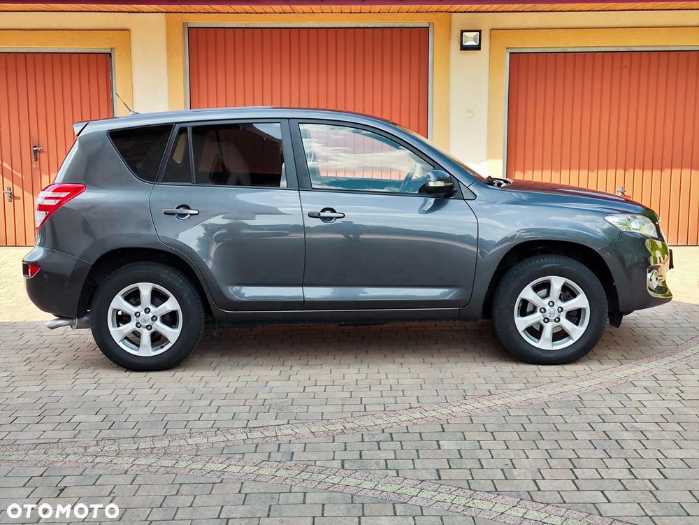 Toyota RAV4 2.0 4x2 Travel - 13