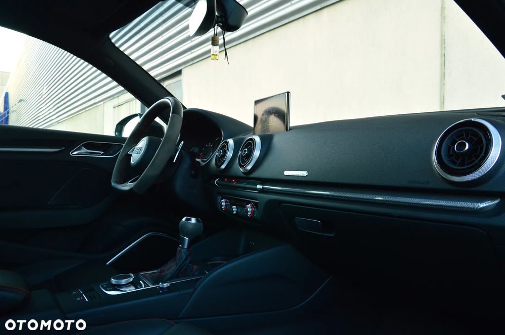 Audi RS3 Sportback 2.5 TFSI Quattro S tronic - 18