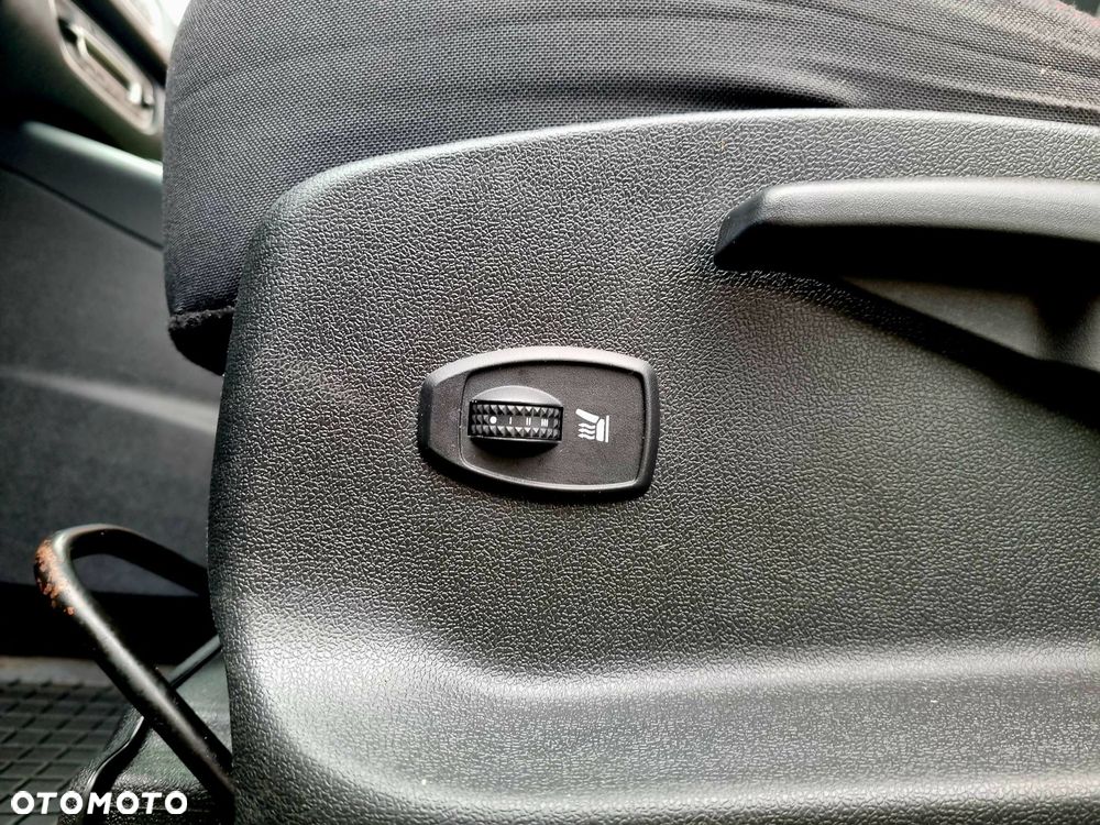 Renault Grand Scenic - 24