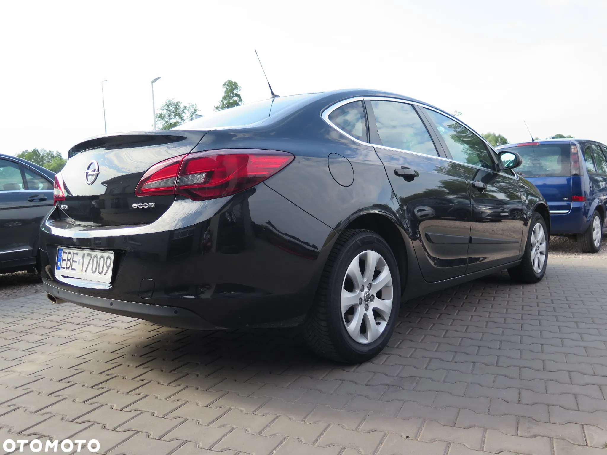 Opel Astra IV 1.4 T Energy EU6 - 5