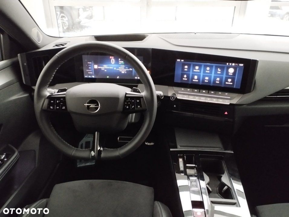 Opel Astra - 16