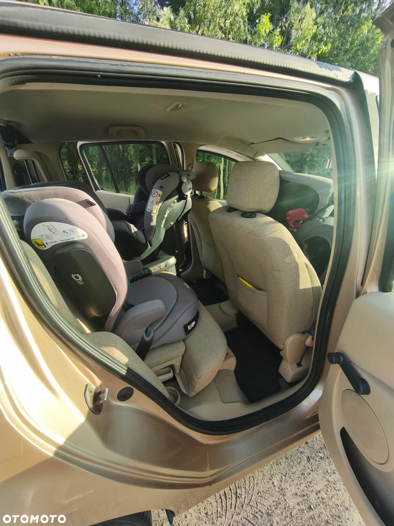 Renault Modus 1.6 16V ESP Privilege - 25