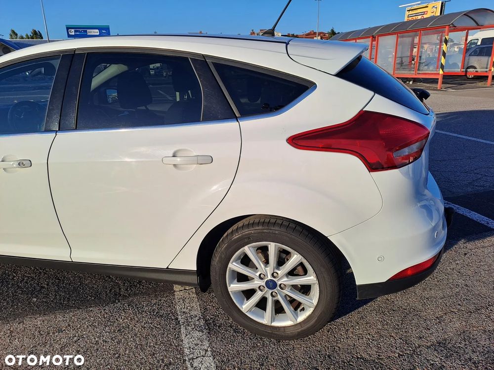 Ford Focus - 5