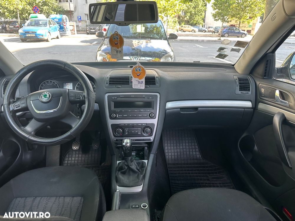 Skoda Octavia 1.6 TDI ELEGANCE - 14