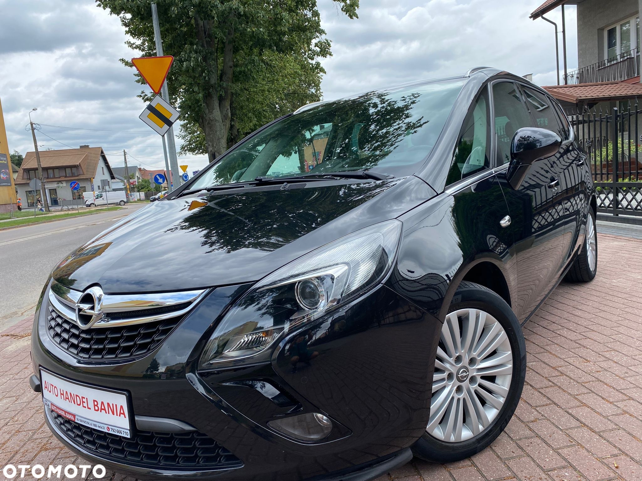 Opel Zafira 1.4 Turbo Business Edition - 4