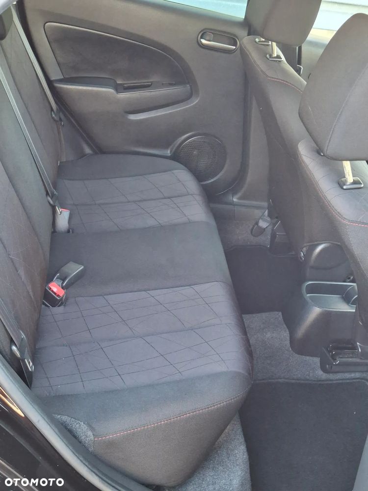 Mazda 2 - 22