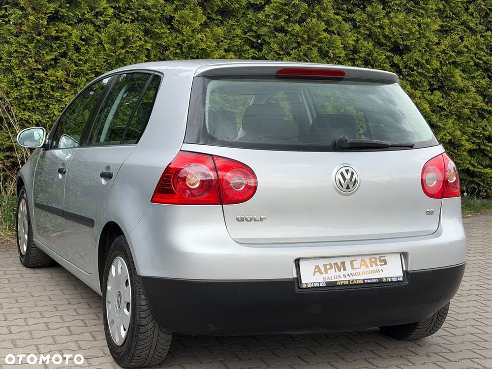 Volkswagen Golf 1.6 United - 14