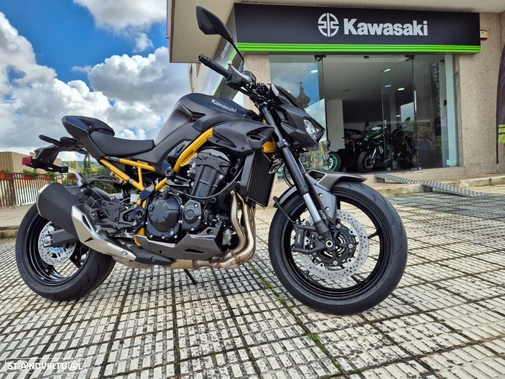 Kawasaki Z Z900 - 14