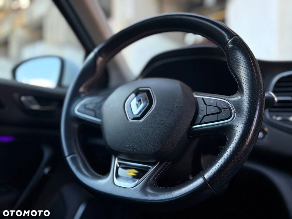 Renault Megane 1.3 TCe FAP R.S Line EDC - 24