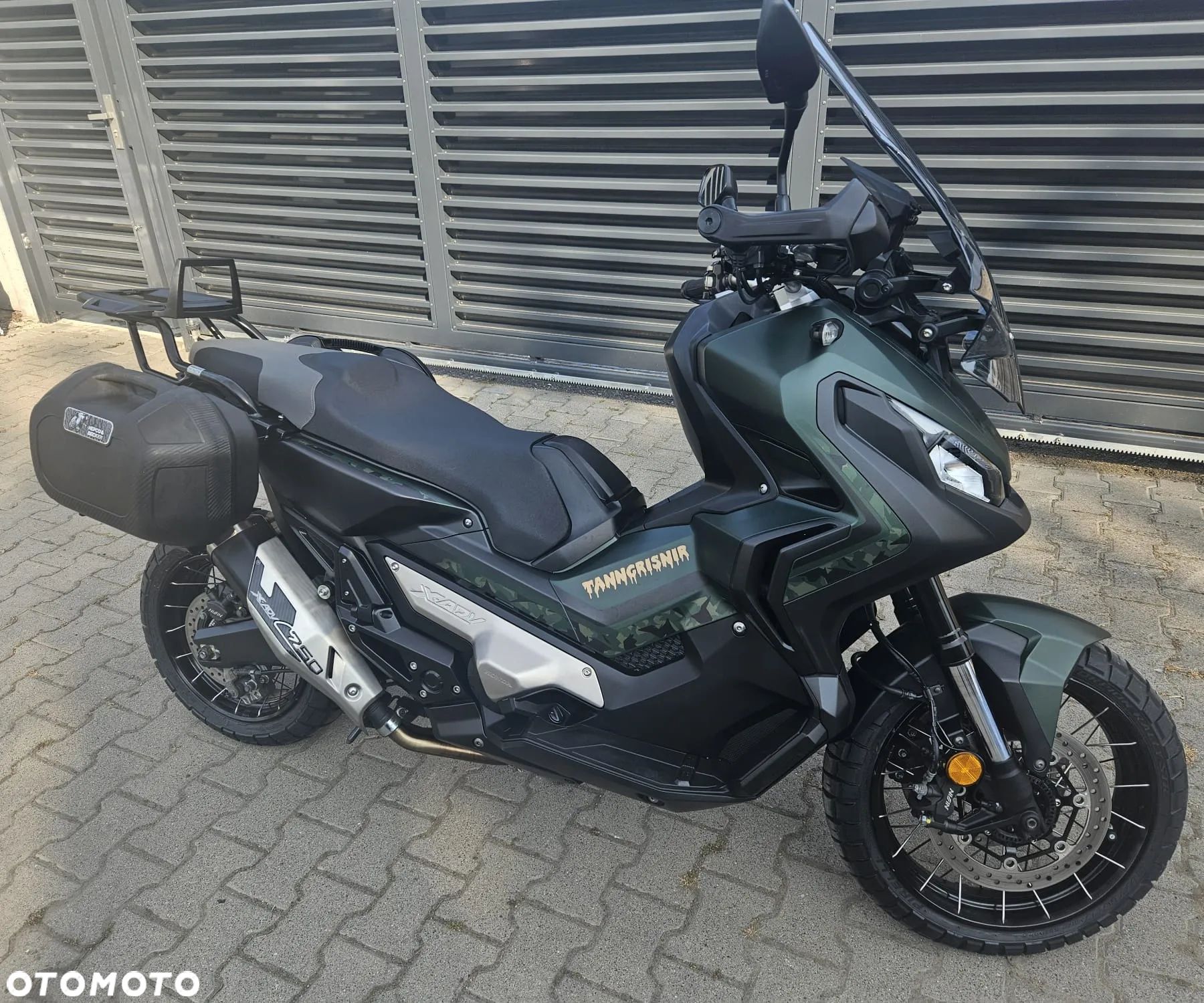 Honda X-ADV - 1