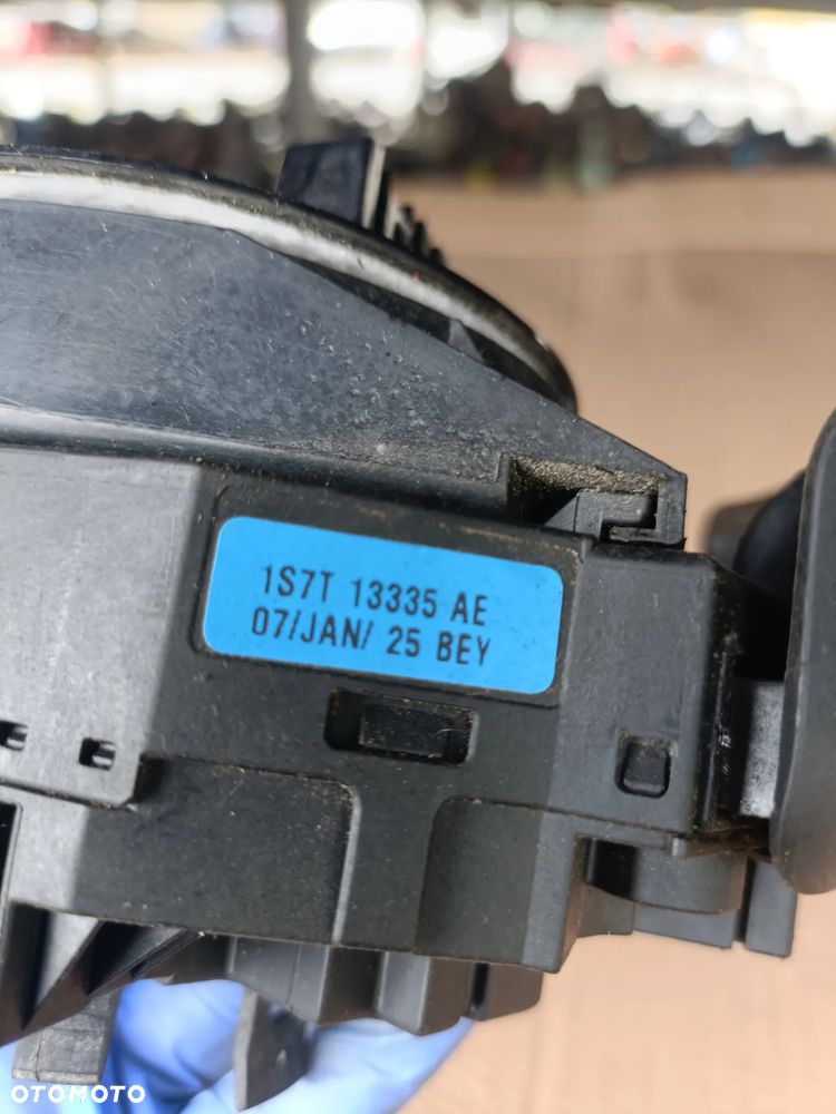 FORD FIESTA MK6 02-08 r. przełącznik zespolony manetki 1S7T13335AE TAŚMA AIRBAG + - 7