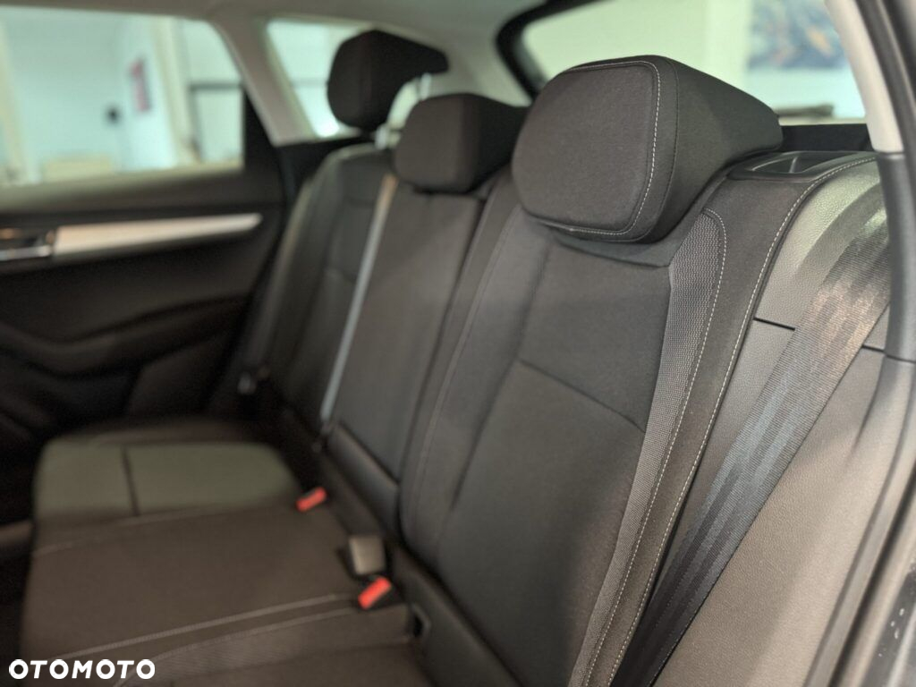 Skoda Karoq 1.5 TSI ACT Selection DSG - 22