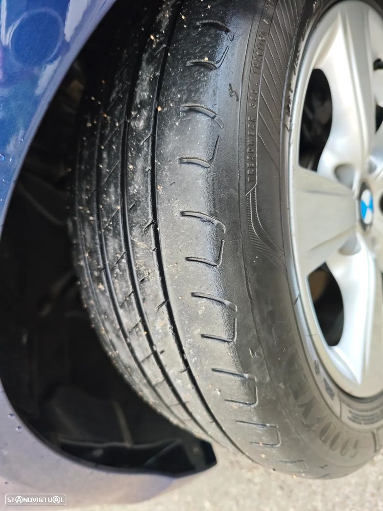 BMW 116 d EDynamics Line Urban - 11