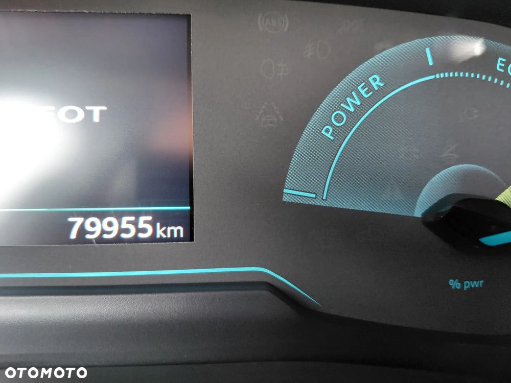 Peugeot 2008 - 16