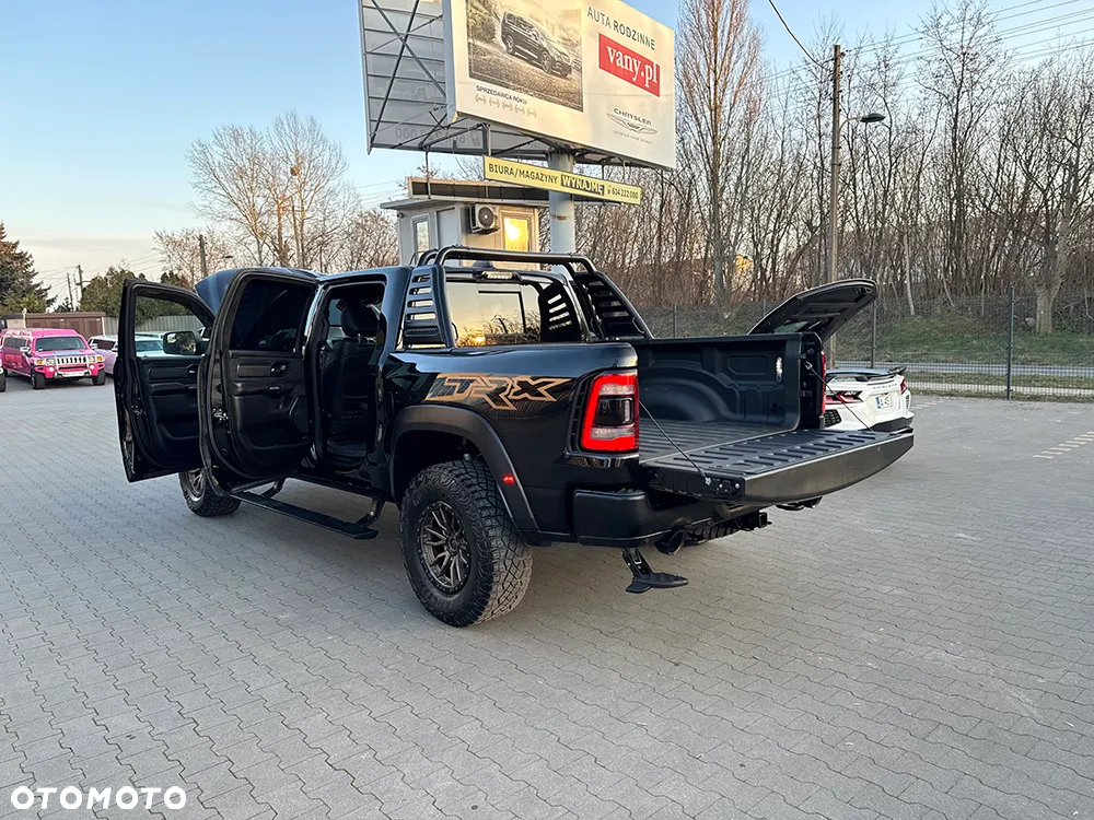 Dodge RAM TRX - 11