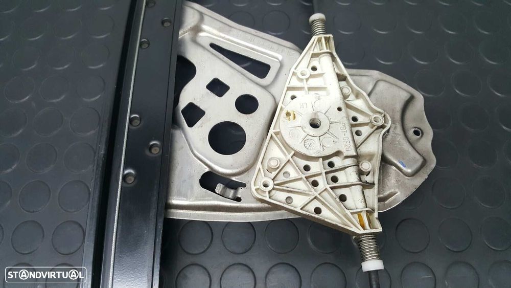 ELEVADOR TRASEIRO ESQUERDO MERCEDES CLASE S (W220) BERLINA 320 CDI (220.026) - 5