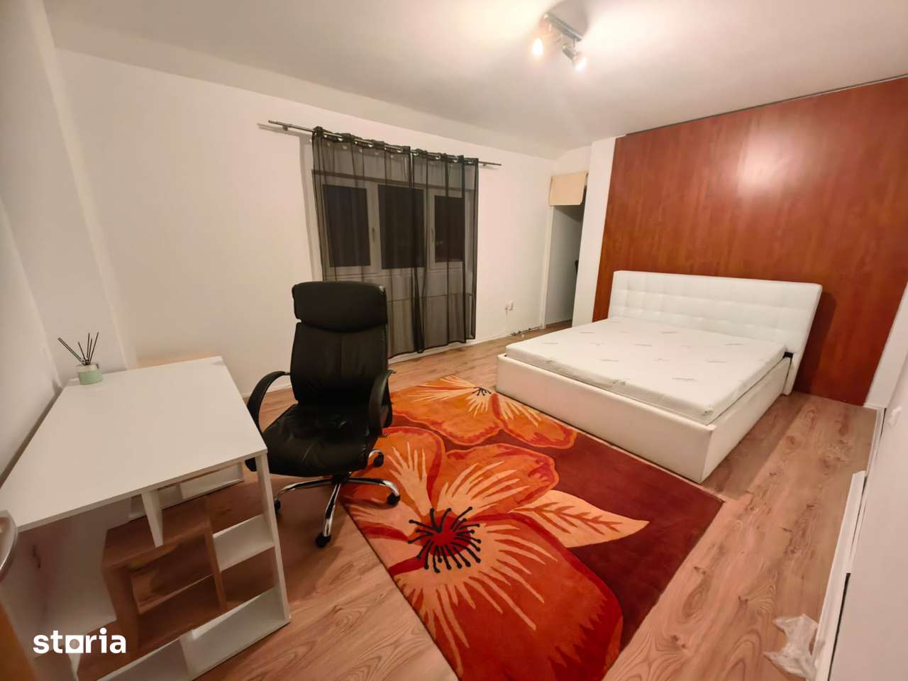 Recent renovat! Ap. 3 camere, bloc nou, loc de parcare — fotografia 3