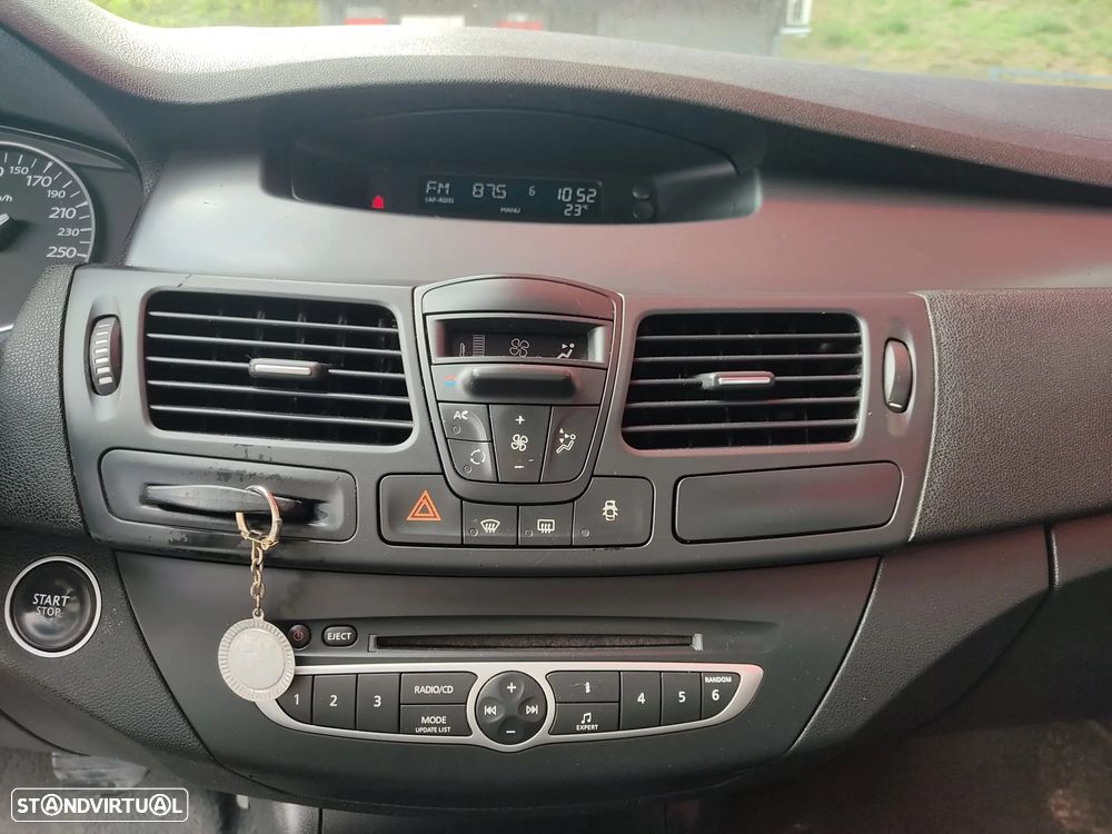 Renault Laguna Break 1.5 dCi Confort - 18