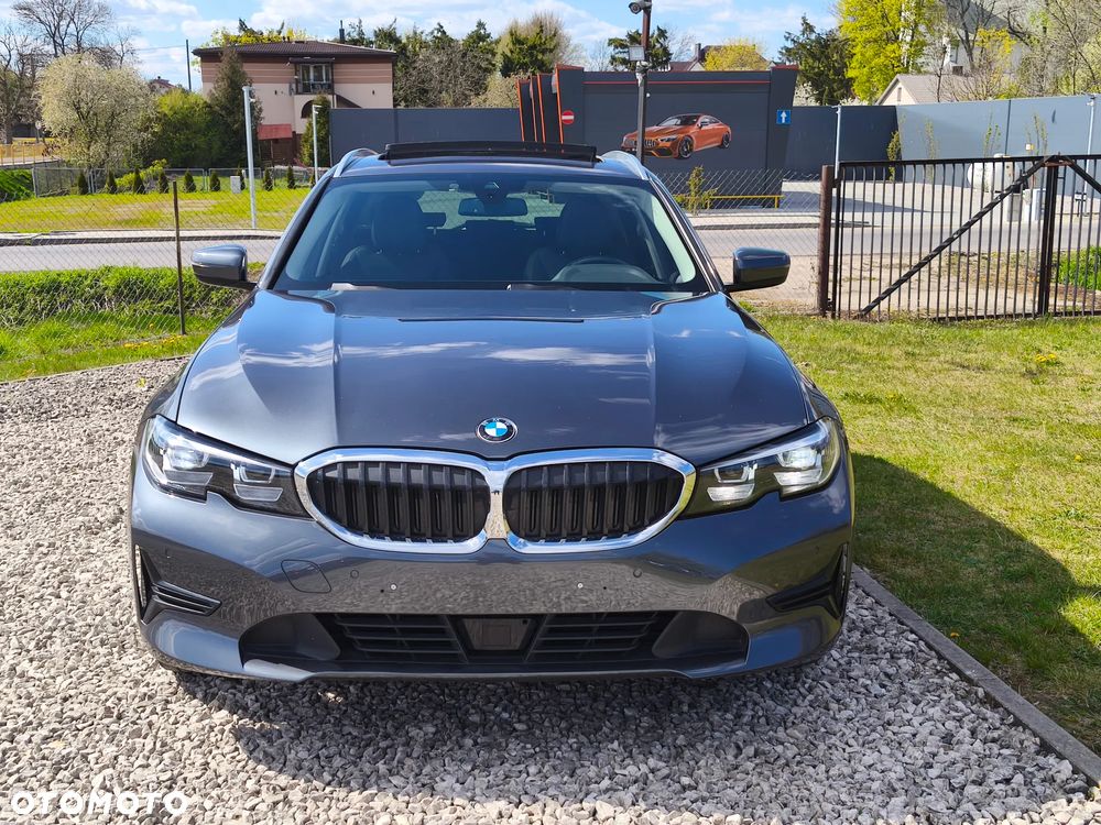 BMW Seria 3 - 10
