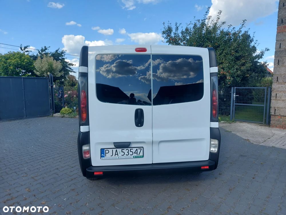 Opel Vivaro - 7
