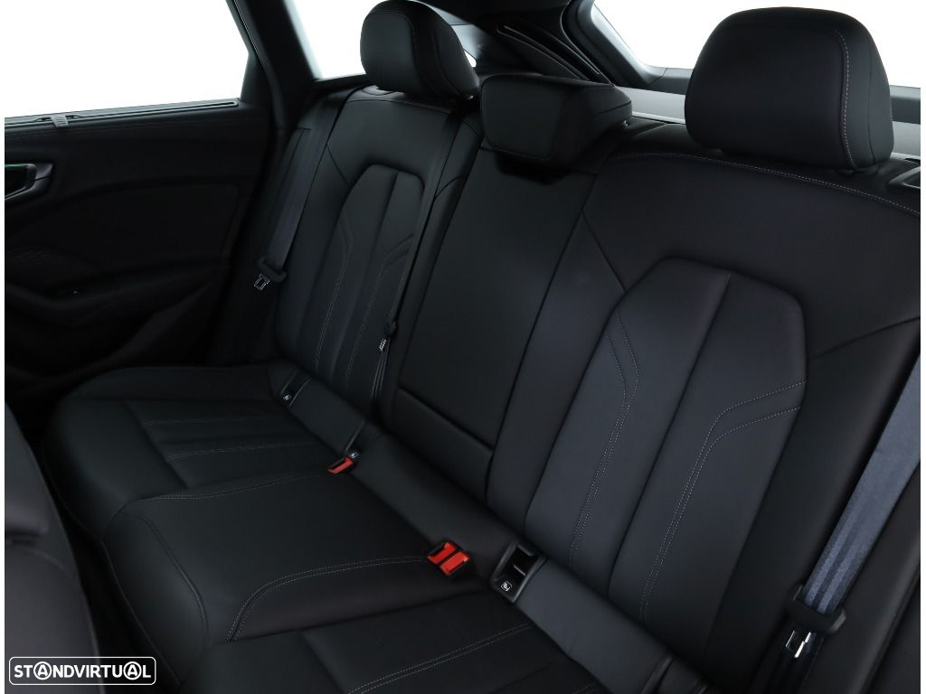 Audi A5 Avant TDI S line Tech - 25