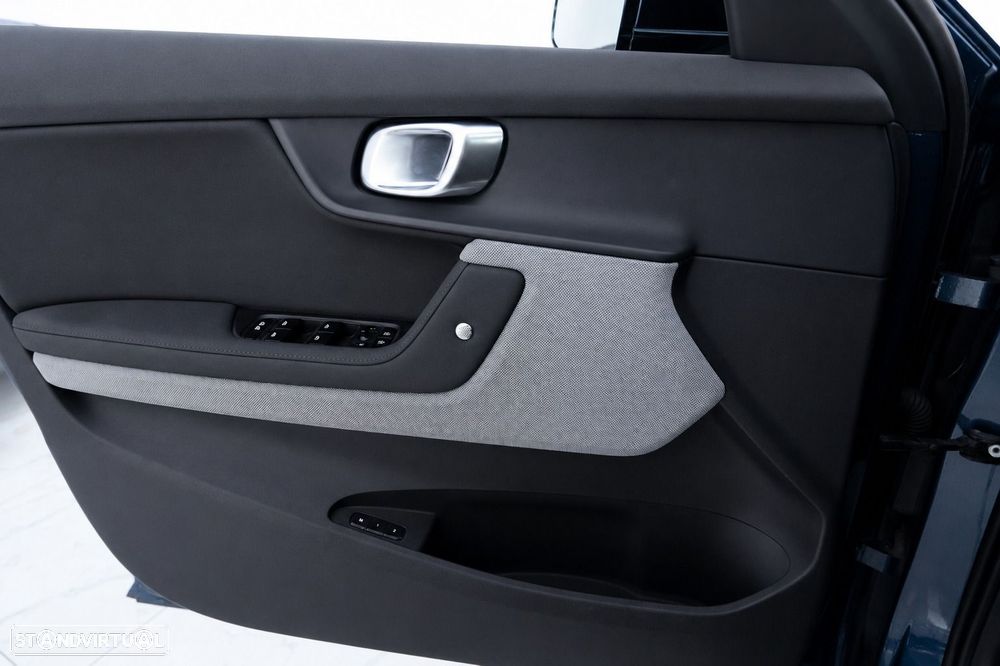 Polestar 2 Standard Range 69 kWh - 39
